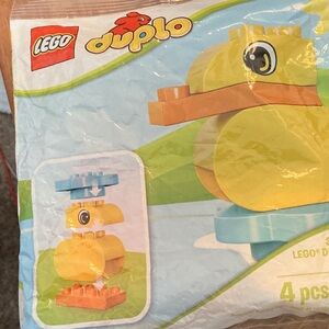 LEGO Duplo Yellow Duck for ages 1 1/2 + 4 pieces Easter